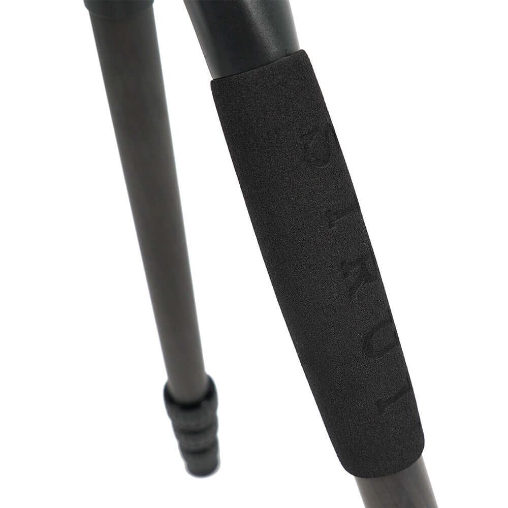 SIRUI T-024SK Carbon Fiber Tripod with VA-5X Compact Fluid Video Head (Only US) 4